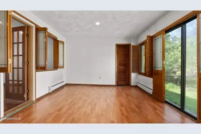 20 E Dugway Rd, Lenox, MA 01240 - Photo 21