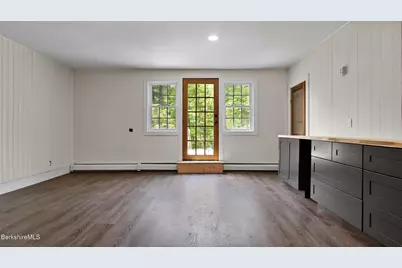 20 E Dugway Rd, Lenox, MA 01240 - Photo 35
