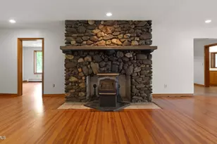 20 E Dugway Rd, Lenox, MA 01240 - Photo 23