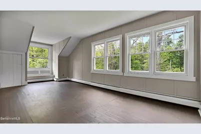 20 E Dugway Rd, Lenox, MA 01240 - Photo 43