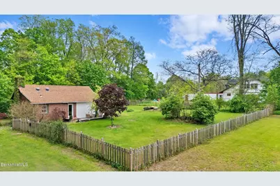 20 E Dugway Rd, Lenox, MA 01240 - Photo 51