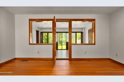 20 E Dugway Rd, Lenox, MA 01240 - Photo 21