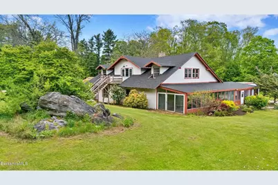 20 E Dugway Rd, Lenox, MA 01240 - Photo 3