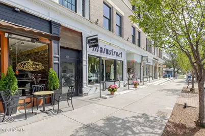 317 Main St, Great Barrington, MA 01230 - Photo 15