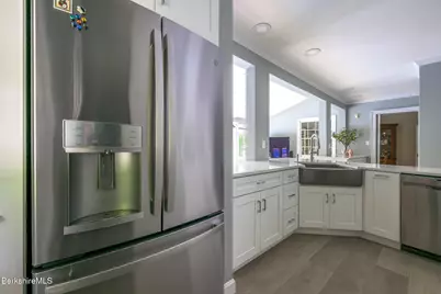 38 Crofut St, Pittsfield, MA 01201 - Photo 35
