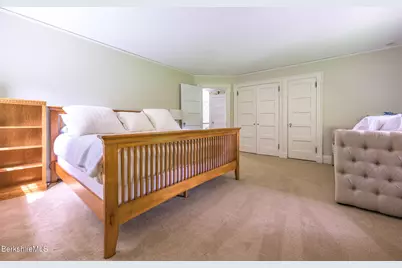38 Crofut St, Pittsfield, MA 01201 - Photo 65