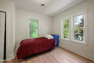 14 Charles St, North Adams, MA 01247 - Photo 25