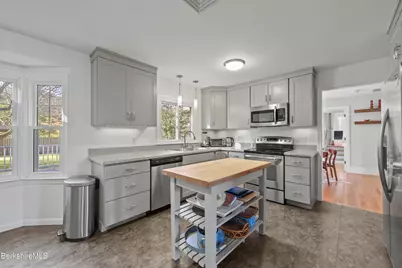 1345 Main St, Williamstown, MA 01267 - Photo 15