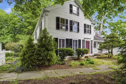 4 Stockbridge Rd, West Stockbridge, MA 01266 - Photo 1