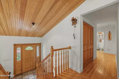1862 Home Rd, Sheffield, MA 01257 - Photo 9
