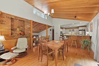 1862 Home Rd, Sheffield, MA 01257 - Photo 11