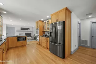 888 Hancock Rd, Williamstown, MA 01267 - Photo 35