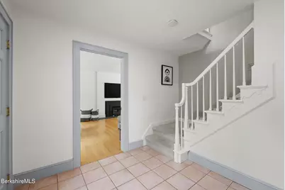 888 Hancock Rd, Williamstown, MA 01267 - Photo 9