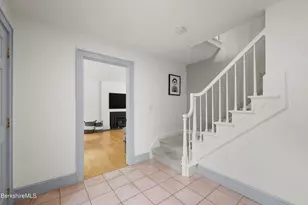 888 Hancock Rd, Williamstown, MA 01267 - Photo 9