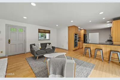 888 Hancock Rd, Williamstown, MA 01267 - Photo 23