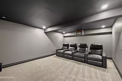 888 Hancock Rd, Williamstown, MA 01267 - Photo 53