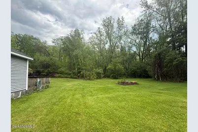 352 Shaft Rd, North Adams, MA 01247 - Photo 19