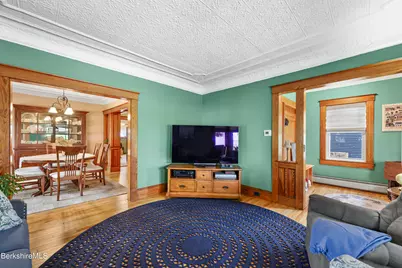 8 Richmond St, Adams, MA 01220 - Photo 7