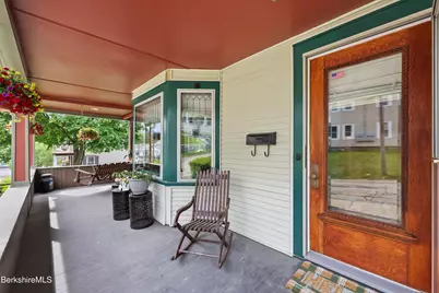 8 Richmond St, Adams, MA 01220 - Photo 7