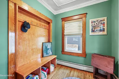 8 Richmond St, Adams, MA 01220 - Photo 5