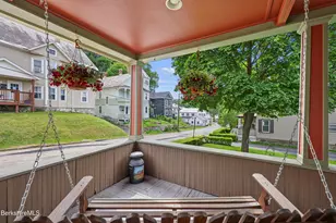 8 Richmond St, Adams, MA 01220 - Photo 9