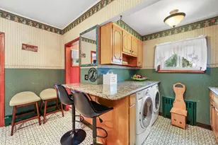 8 Richmond St, Adams, MA 01220 - Photo 31
