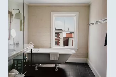 273 North St, Pittsfield, MA 01201 - Photo 21
