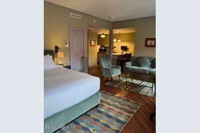 273 North St, Pittsfield, MA 01201 - Photo 35