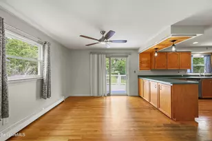 10 Oswald Ave, Pittsfield, MA 01201 - Photo 25