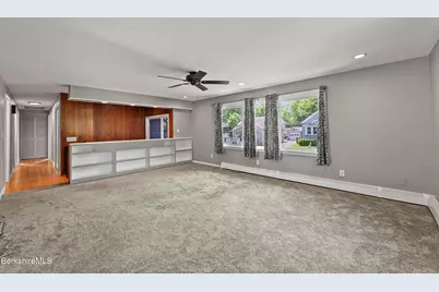 10 Oswald Ave, Pittsfield, MA 01201 - Photo 21