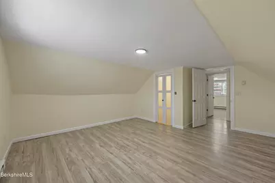 1028 North St, Pittsfield, MA 01201 - Photo 25