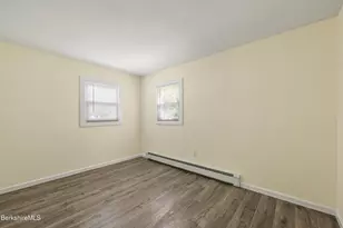1028 North St, Pittsfield, MA 01201 - Photo 17