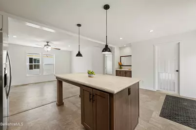 395 Cheshire Rd #112, Pittsfield, MA 01201 - Photo 13