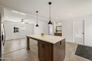 395 Cheshire Rd, Pittsfield, MA 01201 - Photo 13
