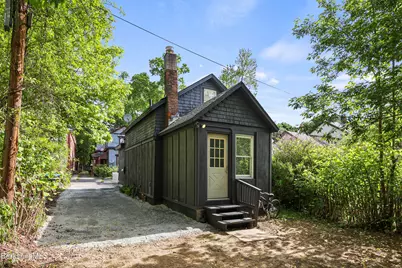 68 Orchard St, Pittsfield, MA 01201 - Photo 27