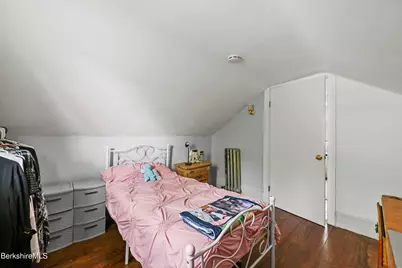 68 Orchard St, Pittsfield, MA 01201 - Photo 25