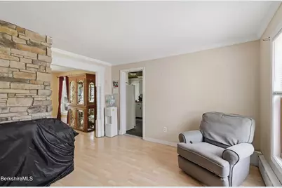 169 Park Ave, Dalton, MA 01226 - Photo 19
