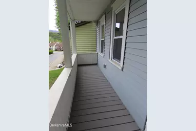 10 Bellevue Ave, Adams, MA 01220 - Photo 15