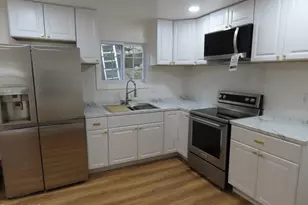10 Bellevue Ave, Adams, MA 01220 - Photo 5