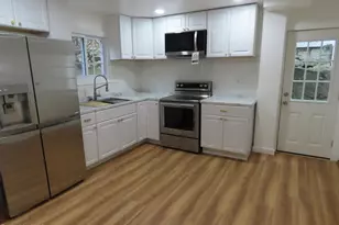 10 Bellevue Ave, Adams, MA 01220 - Photo 3