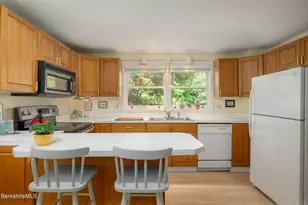 132 White Oaks Rd, Williamstown, MA 01267 - Photo 15