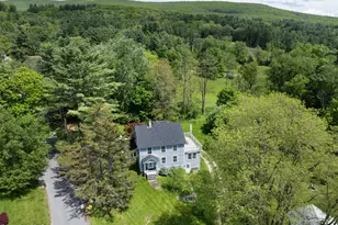 132 White Oaks Rd, Williamstown, MA 01267 - Photo 3