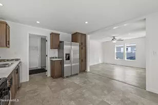 395 Cheshire Rd, Pittsfield, MA 01201 - Photo 13