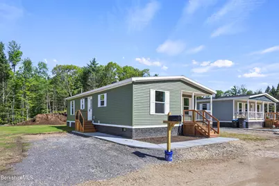 395 Cheshire Rd #102, Pittsfield, MA 01201 - Photo 3