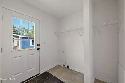 395 Cheshire Rd #102, Pittsfield, MA 01201 - Photo 17