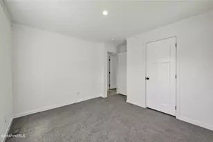 395 Cheshire Rd, Pittsfield, MA 01201 - Photo 23