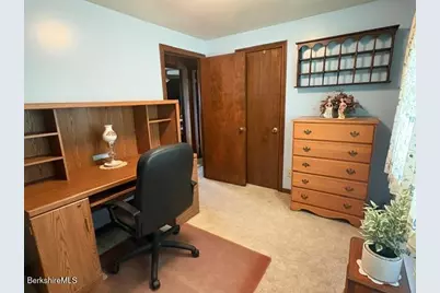 148 Friend St, Adams, MA 01220 - Photo 9
