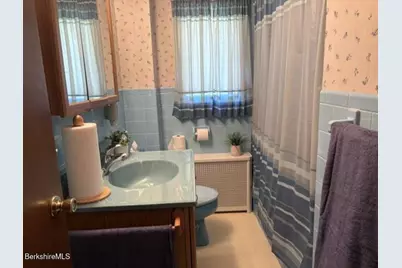 148 Friend St, Adams, MA 01220 - Photo 9