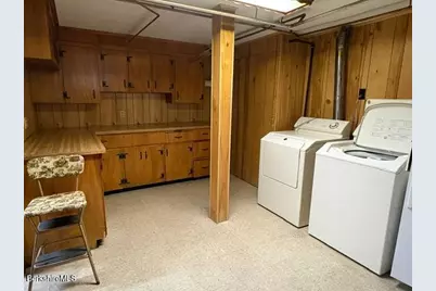 148 Friend St, Adams, MA 01220 - Photo 15