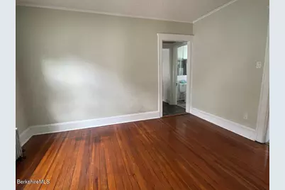 63 Glenwood Ave, Pittsfield, MA 01201 - Photo 19